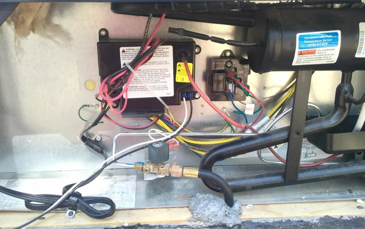 RV wiring repair and electrical troubleshooting service in Fort Pierce, FL