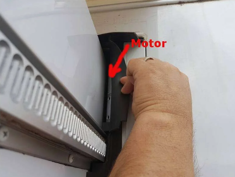 RV slideout hydraulic system leak repair near Fort Pierce, FL